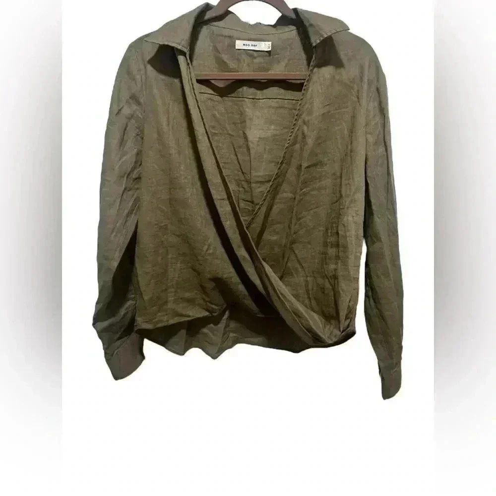 Mod Ref Faux Wrap Linen Blend Top Size Large NWOT